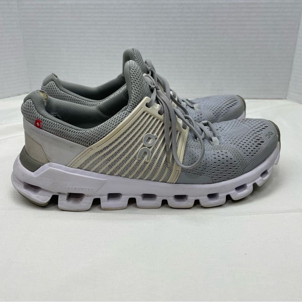 ON Running Cloudswift 3 White Gray Lace-Up Running Shoes Casual Women’s Size 7
